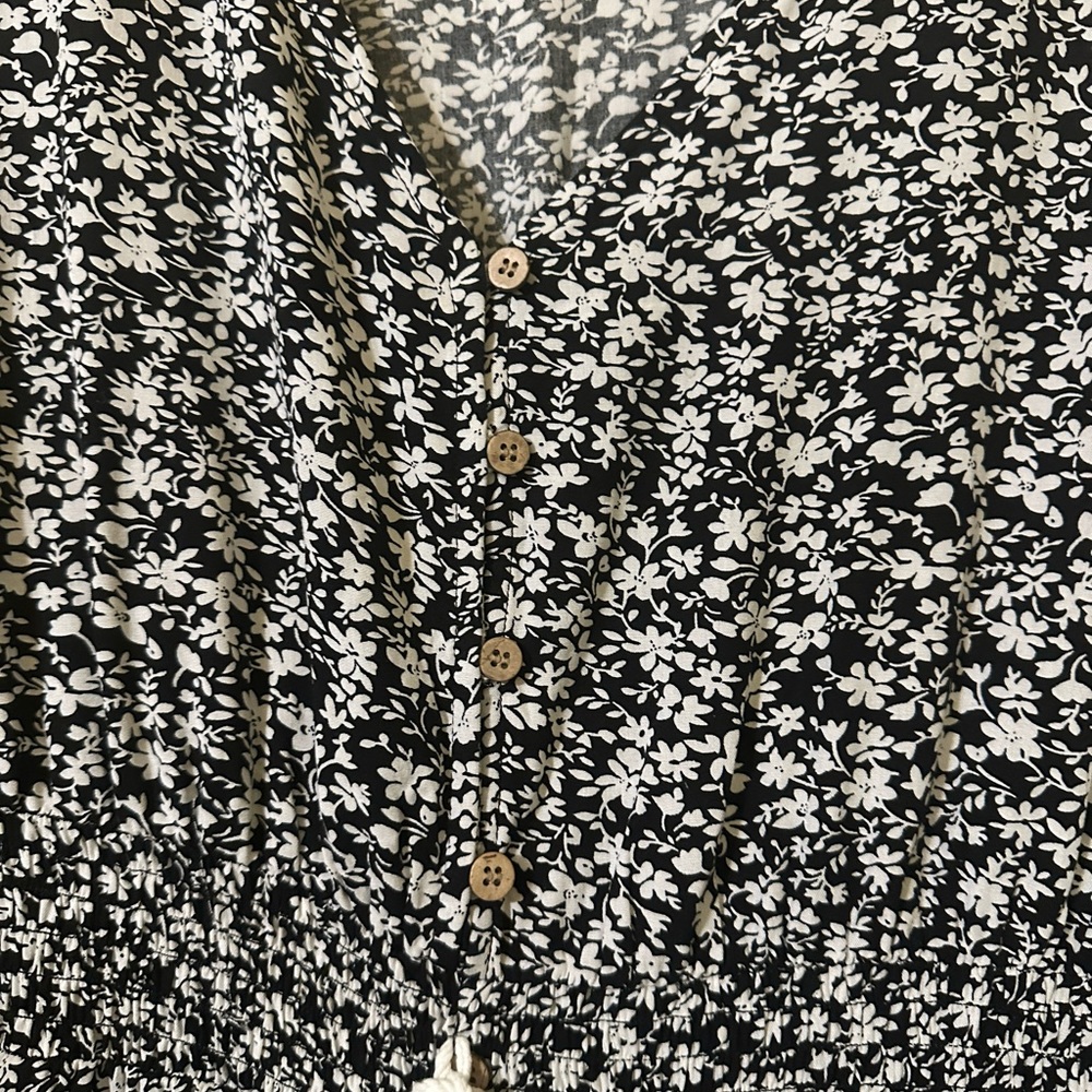 Sunday dress. Floral print.
